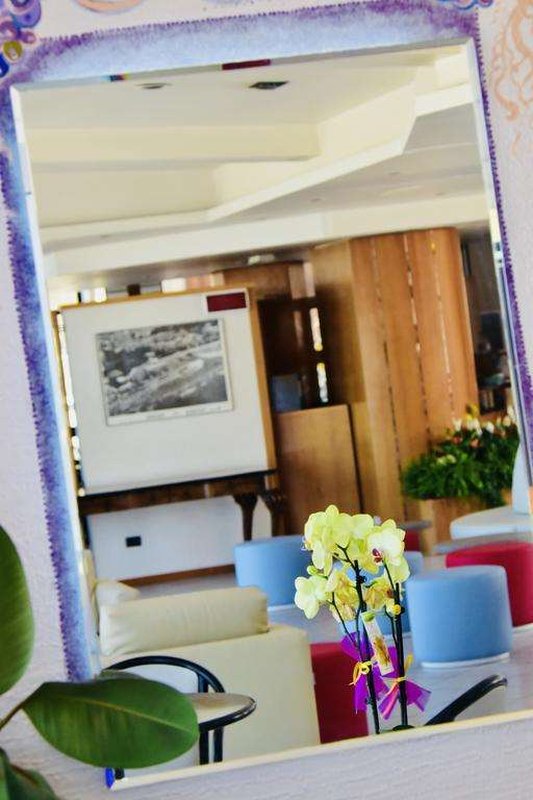 hotel astoria pesaro