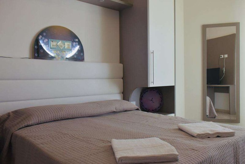 hotel astoria pesaro