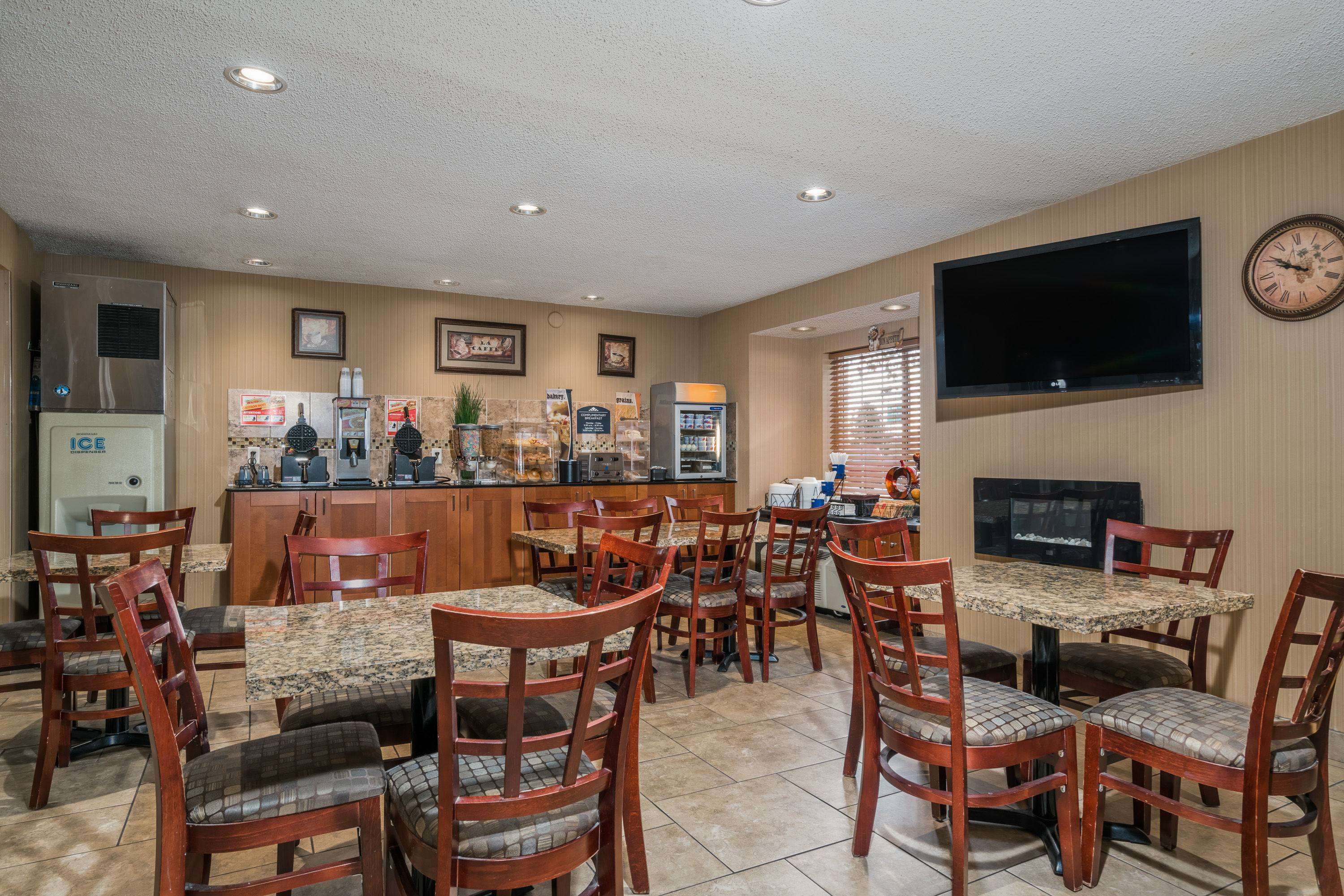 microtel inn and suites by wyndham rochester north mayo clinic