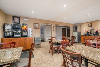 microtel inn and suites by wyndham rochester north mayo clinic