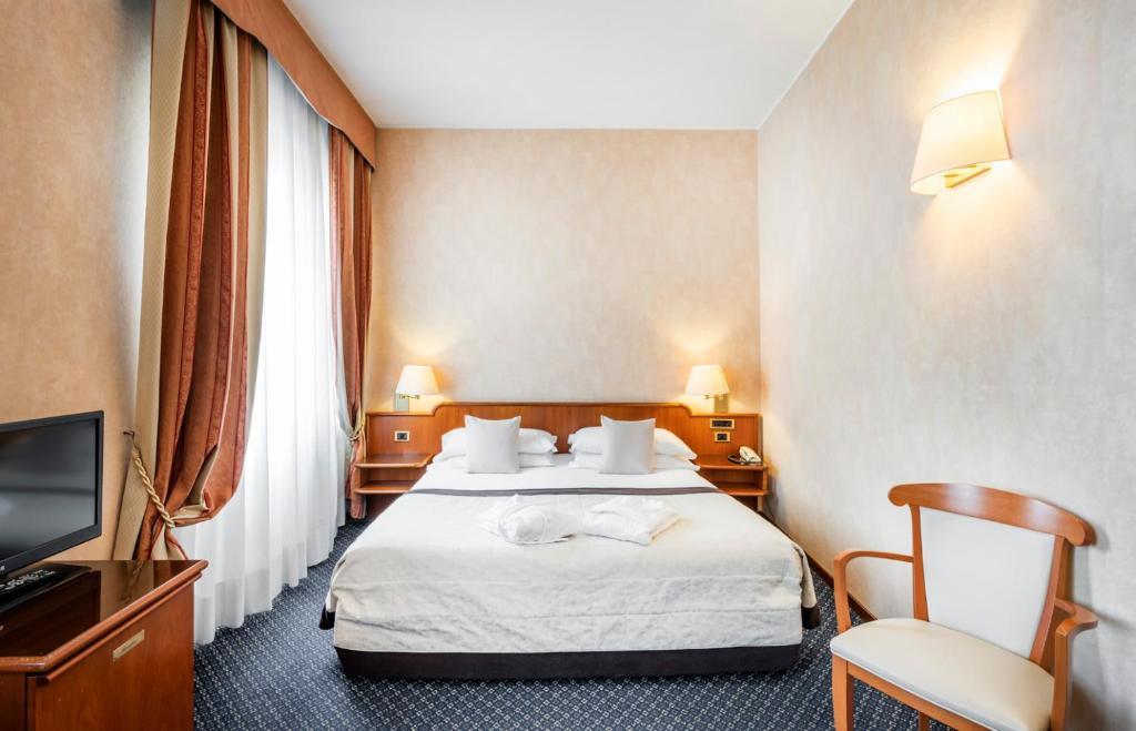 hotel ascot