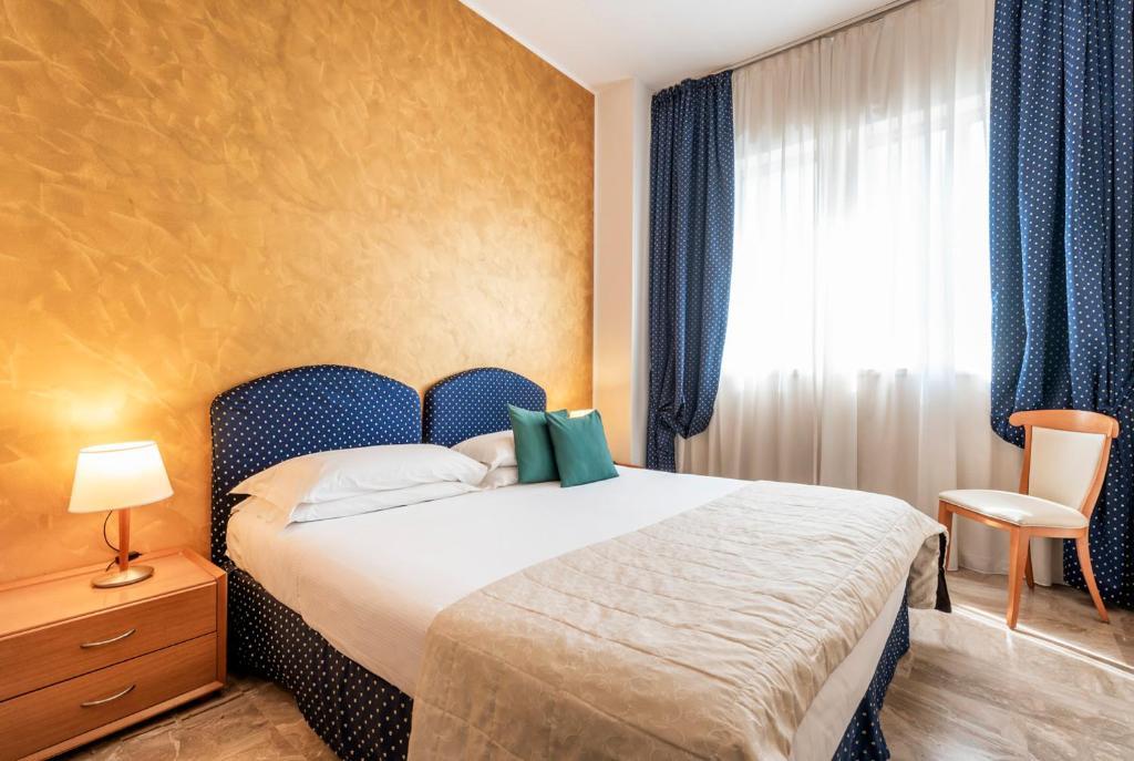 hotel ascot