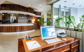 hotel ascot