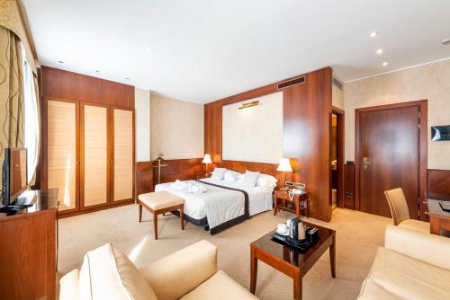 hotel ascot