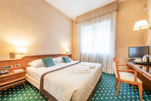 hotel ascot