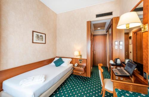 hotel ascot