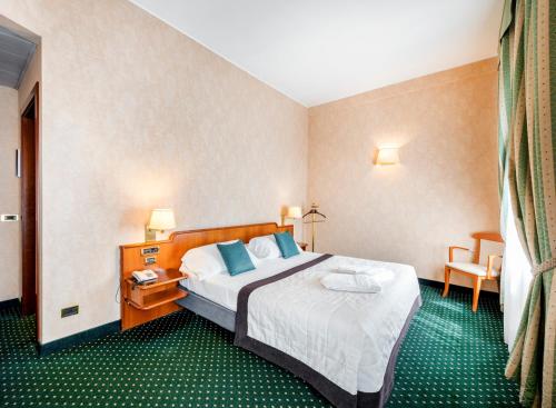 hotel ascot