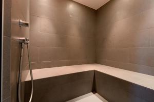 hotel kreuz by b smart