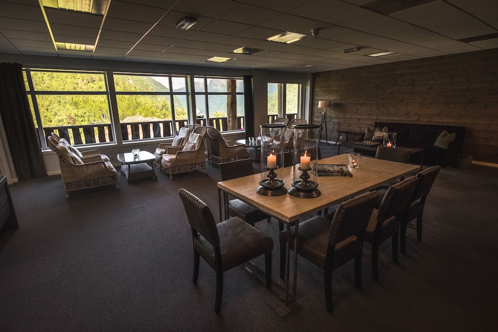 blatind boutique hotel