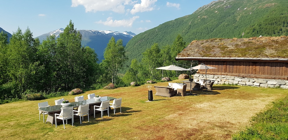 blatind boutique hotel