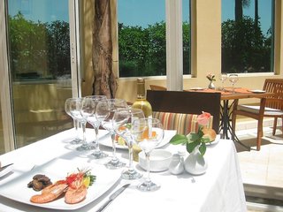 farah rabat hotel