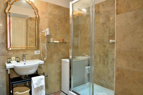 hotel le clarisse al pantheon