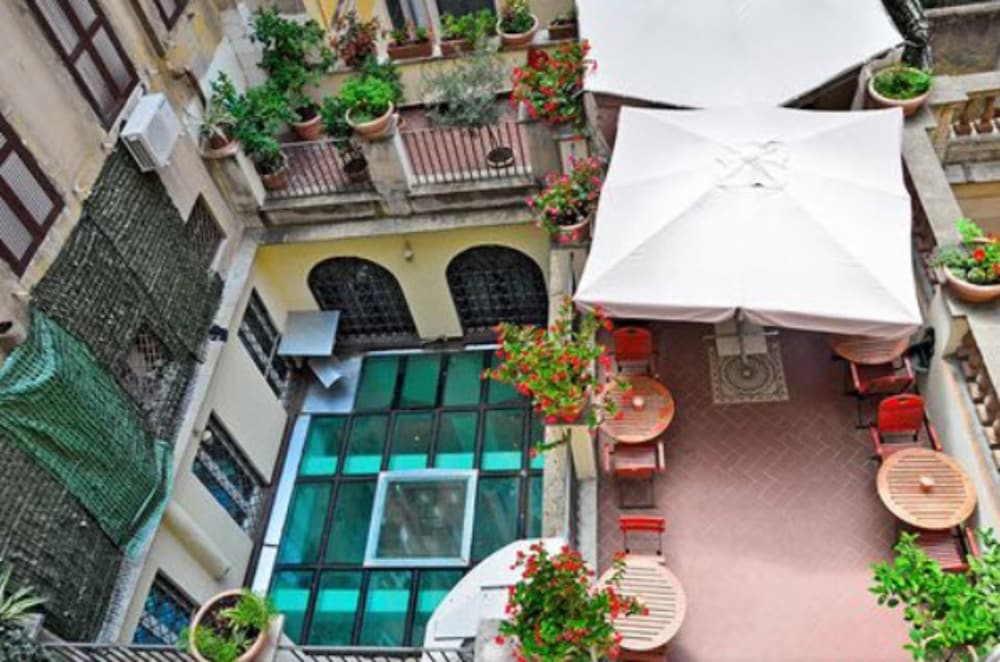 hotel le clarisse al pantheon