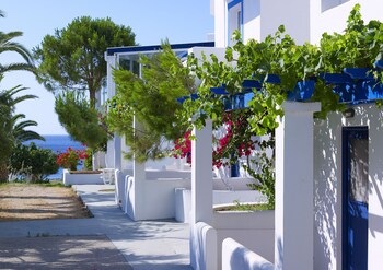 Argo Hotel,Dodecanese Islands>>Amoopi,2.5 star