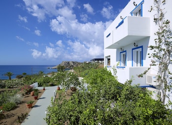 Argo Hotel,Dodecanese Islands>>Amoopi,2.5 star