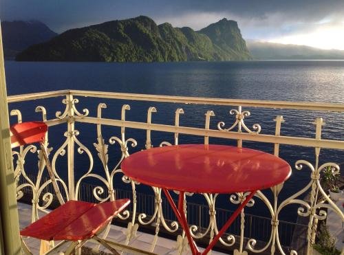 hotel terrasse am see