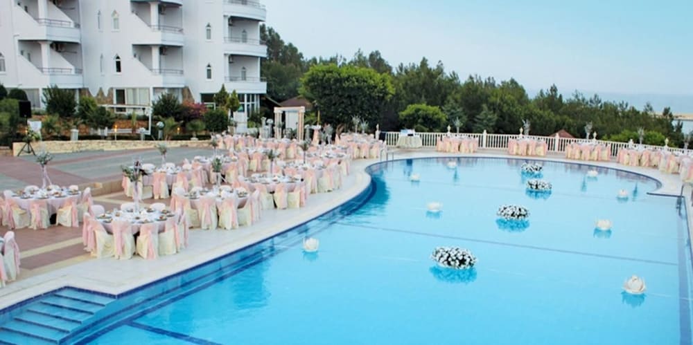 olbios marina resort