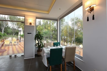 olbios marina resort