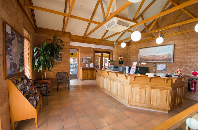 mud hut motel