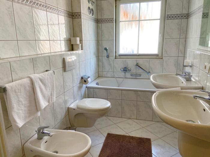 hotel zartenbach bandb