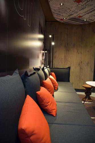 Ibis Saint-Denis Stade Ouest,Paris>>Fontainebleau,3 star