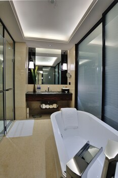 kande international hotel