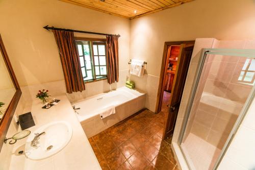 Kumbali Country Lodge,Central Region>>Lilongwe,4 star