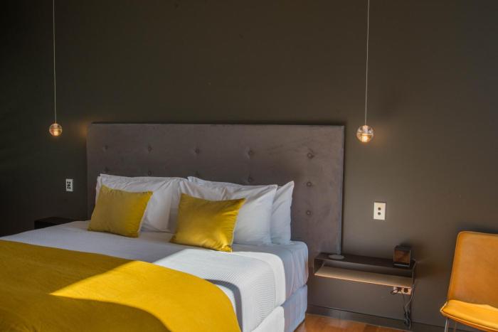 glass house mountains