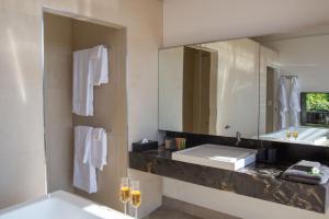 glass house mountains