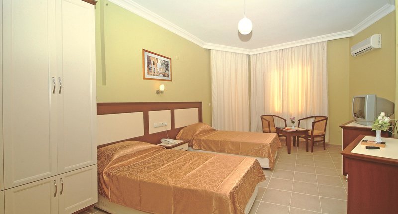 kaila city hotel