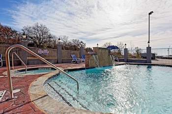 holiday inn express hotel and suites graham by ihg