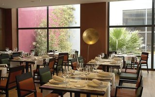 azz valencia congress hotel and spa