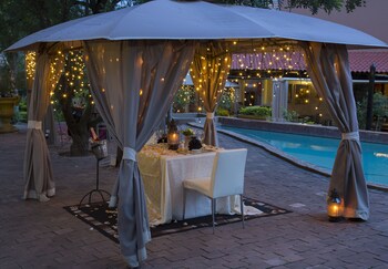 Casa Toscana,Lynnwood>>Johannesburg,4 star