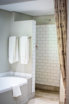 Chobe Safari Lodge,Impalila Island>>Chobe,4 star