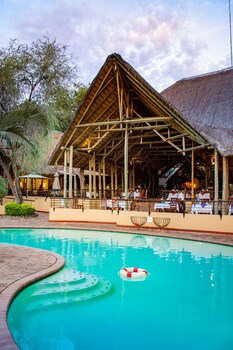 chobe safari lodge