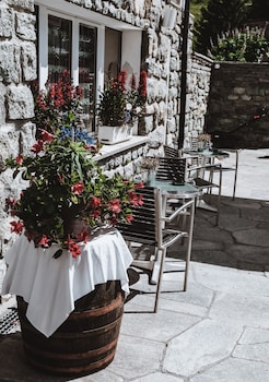 Hotel Grischuna,Bivio>>Albula,3 star