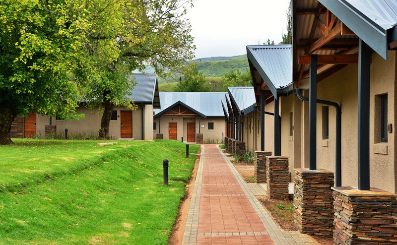 premier resort sani pass