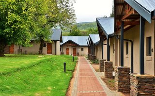 premier resort sani pass