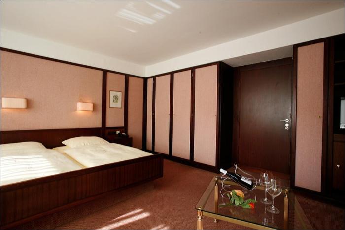 moknis palais hotel and spa