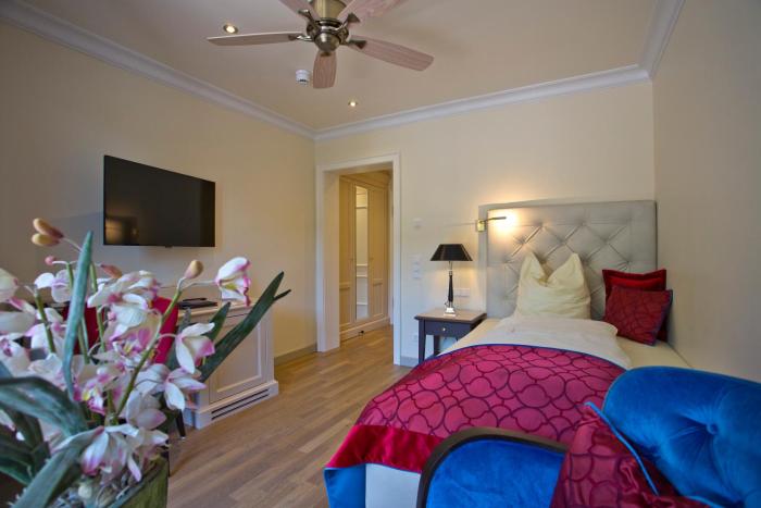 moknis palais hotel and spa