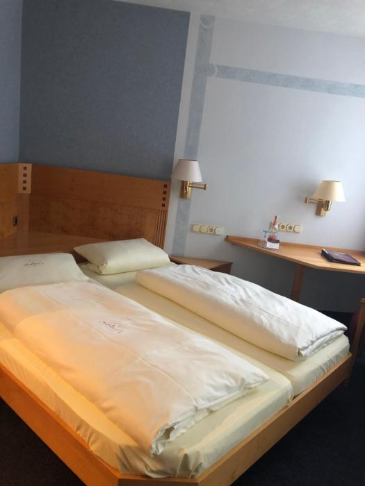 moknis palais hotel and spa