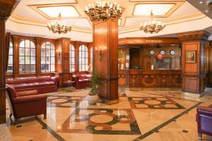 royal marshal hotel
