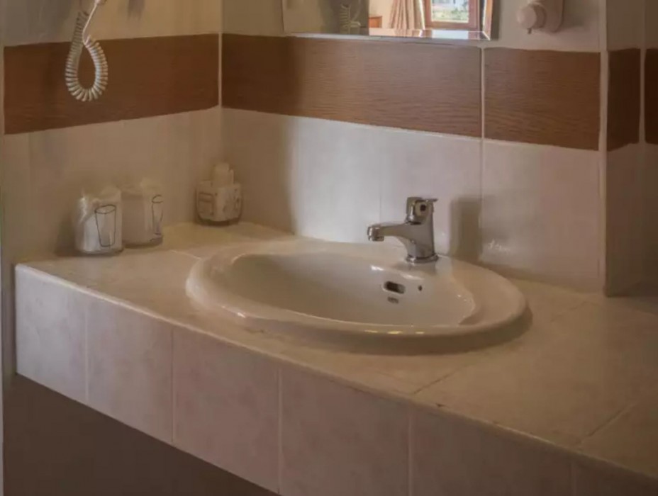 pakse hotel and restaurant