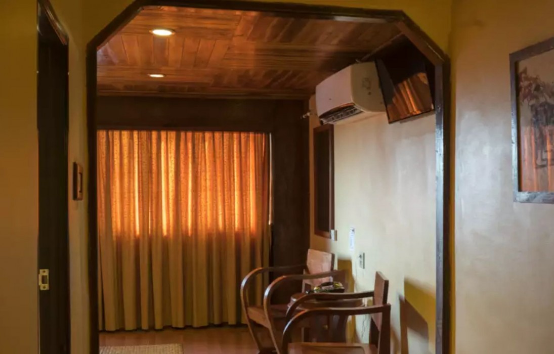 pakse hotel and restaurant