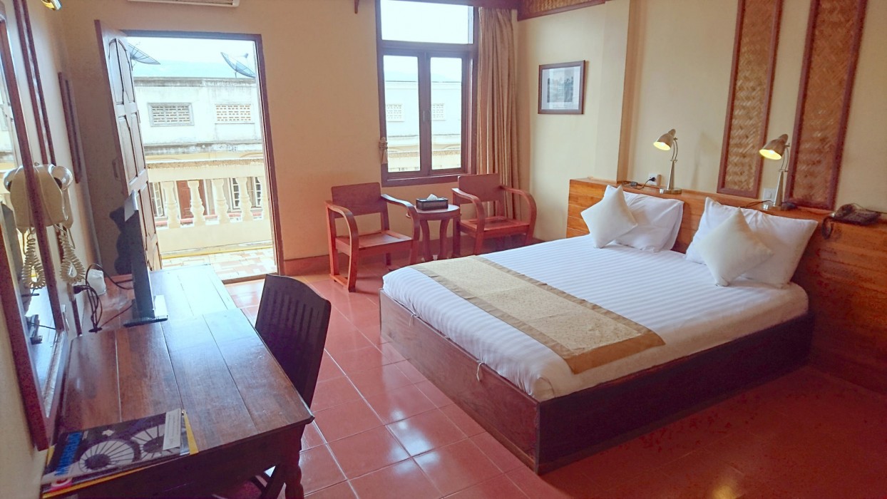 pakse hotel and restaurant