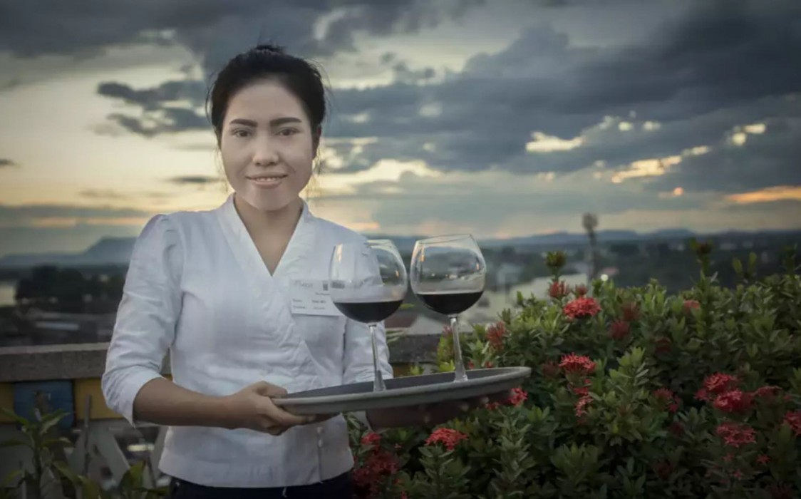 pakse hotel and restaurant