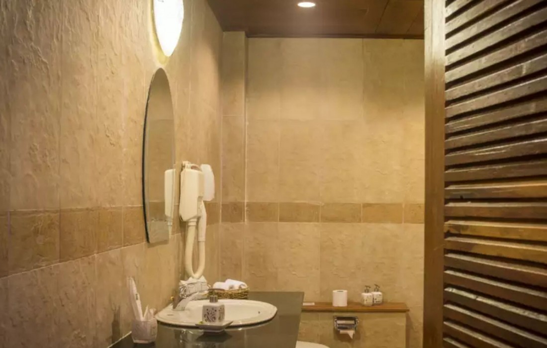 pakse hotel and restaurant