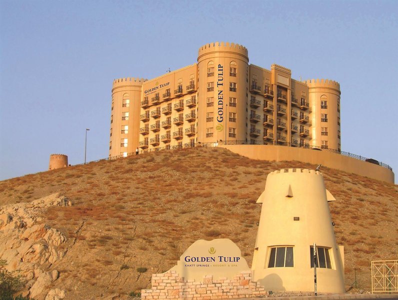 golden tulip khatt springs hotel and spa
