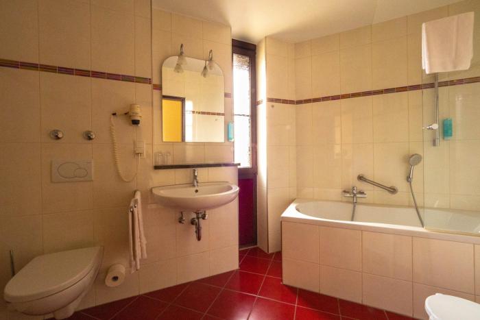 villa am rhein adults only