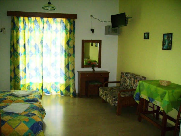 angela hotel and apartments